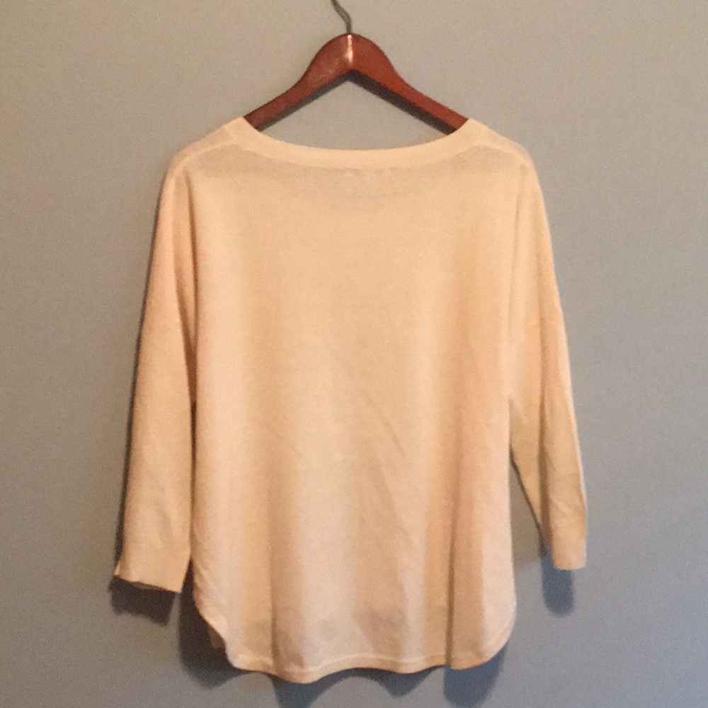3/4 length sleeve top - Picture 2 of 4